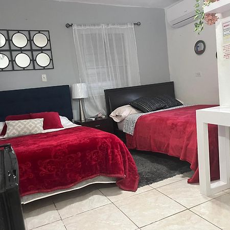 Gavidias Guest House San Lorenzo المظهر الخارجي الصورة