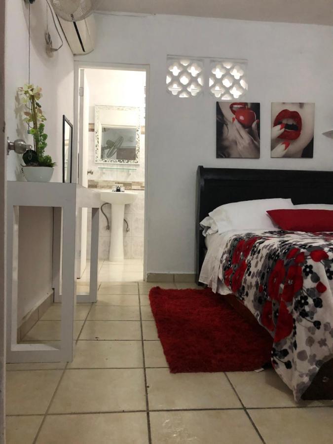 Gavidias Guest House San Lorenzo المظهر الخارجي الصورة