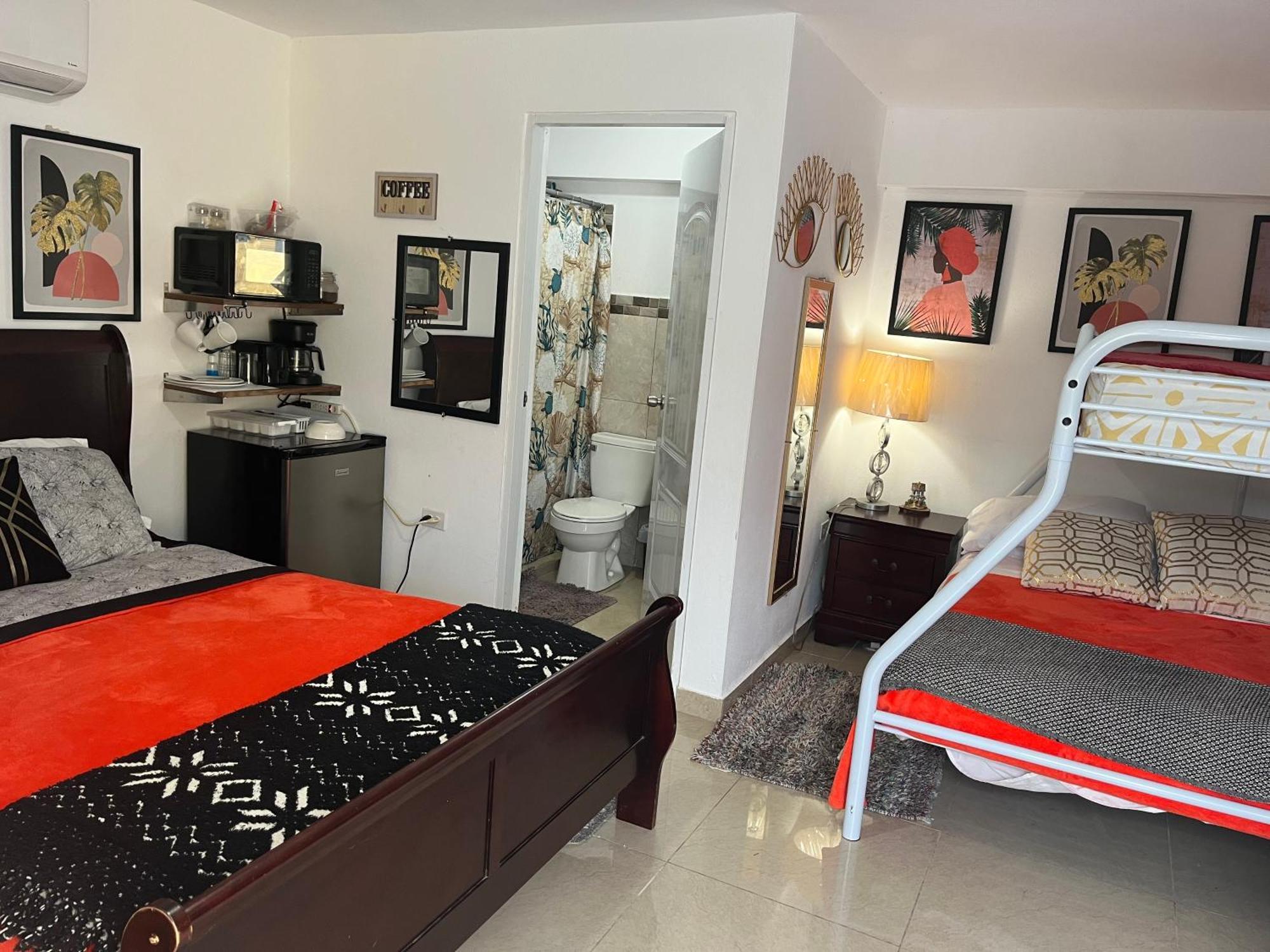 Gavidias Guest House San Lorenzo المظهر الخارجي الصورة