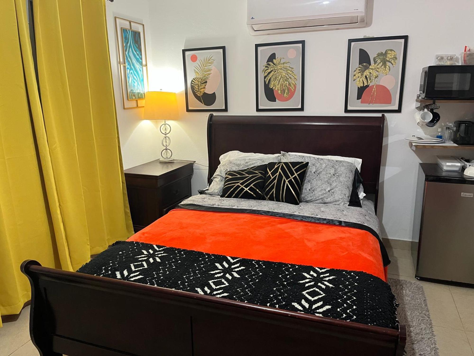 Gavidias Guest House San Lorenzo المظهر الخارجي الصورة