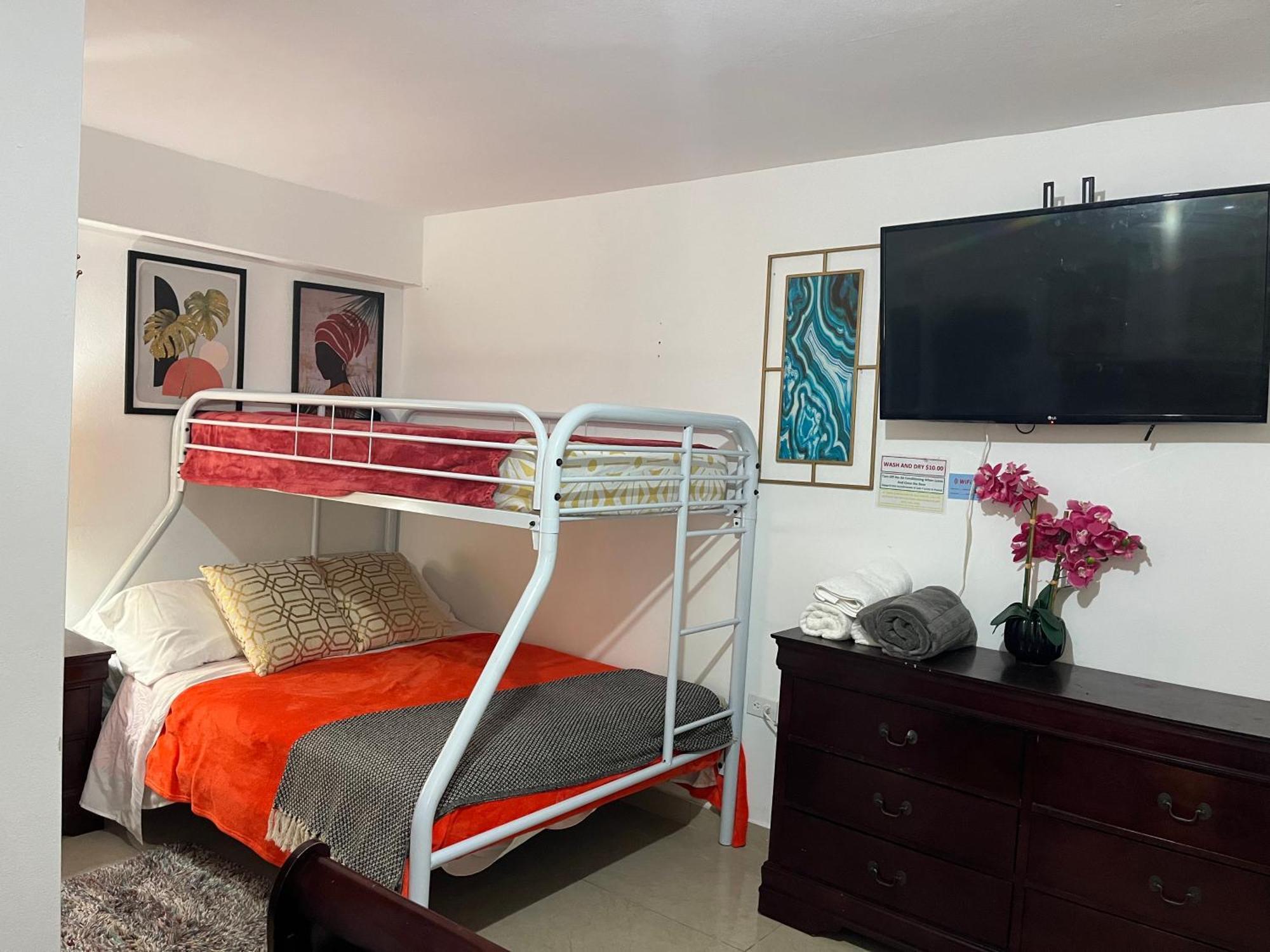 Gavidias Guest House San Lorenzo المظهر الخارجي الصورة